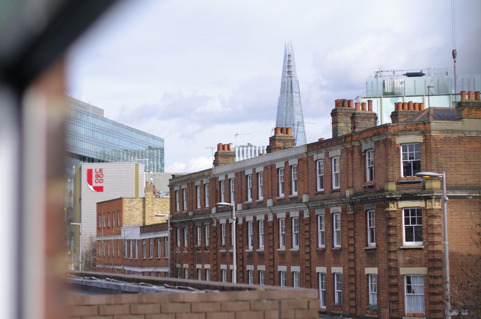 Comfortable Waterloo Home Near Thames ロンドン エクステリア 写真