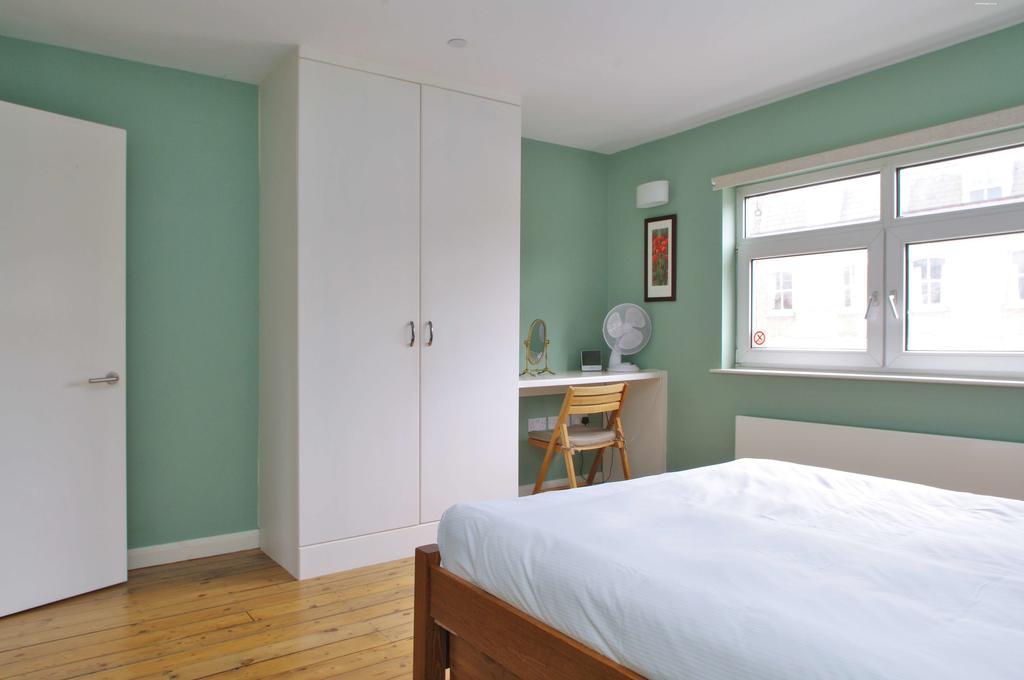 Comfortable Waterloo Home Near Thames ロンドン エクステリア 写真